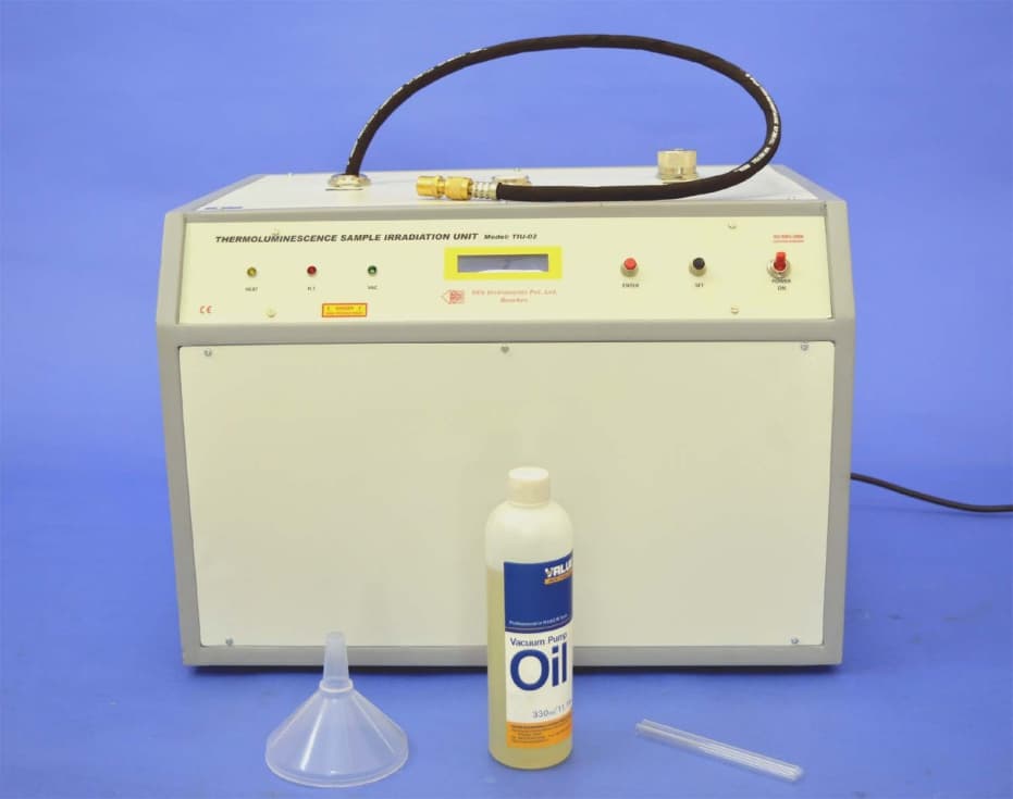Thermoluminescence Irradiation Unit (TIU-02) (Model TIU-02)